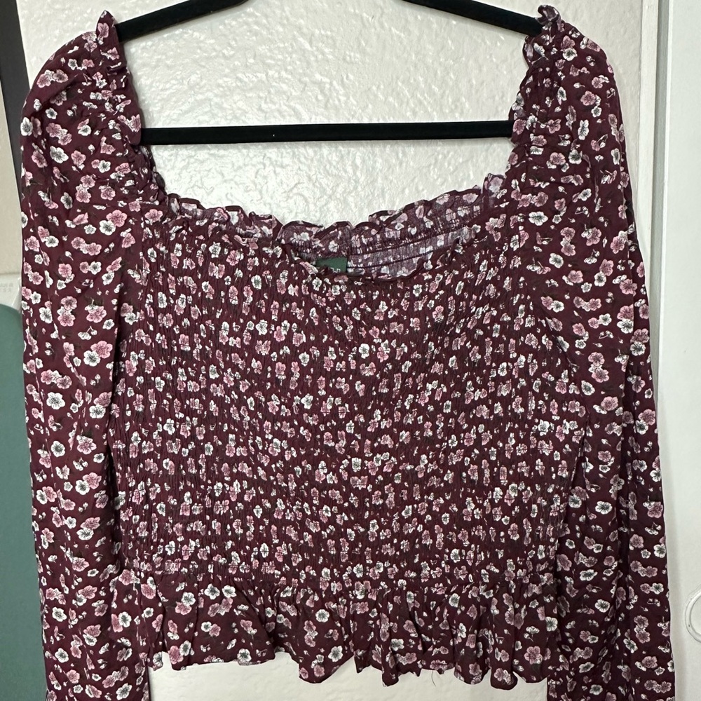 Wild fable peasant top